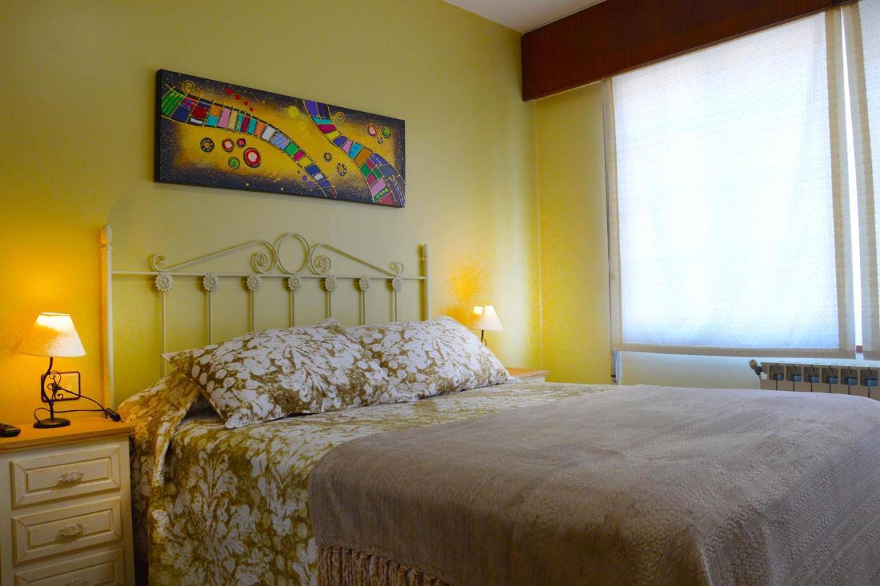 Pension Quilmes Vimianzo Exterior foto