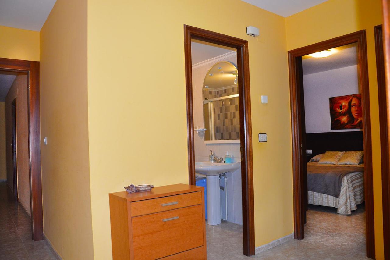 Pension Quilmes Vimianzo Exterior foto